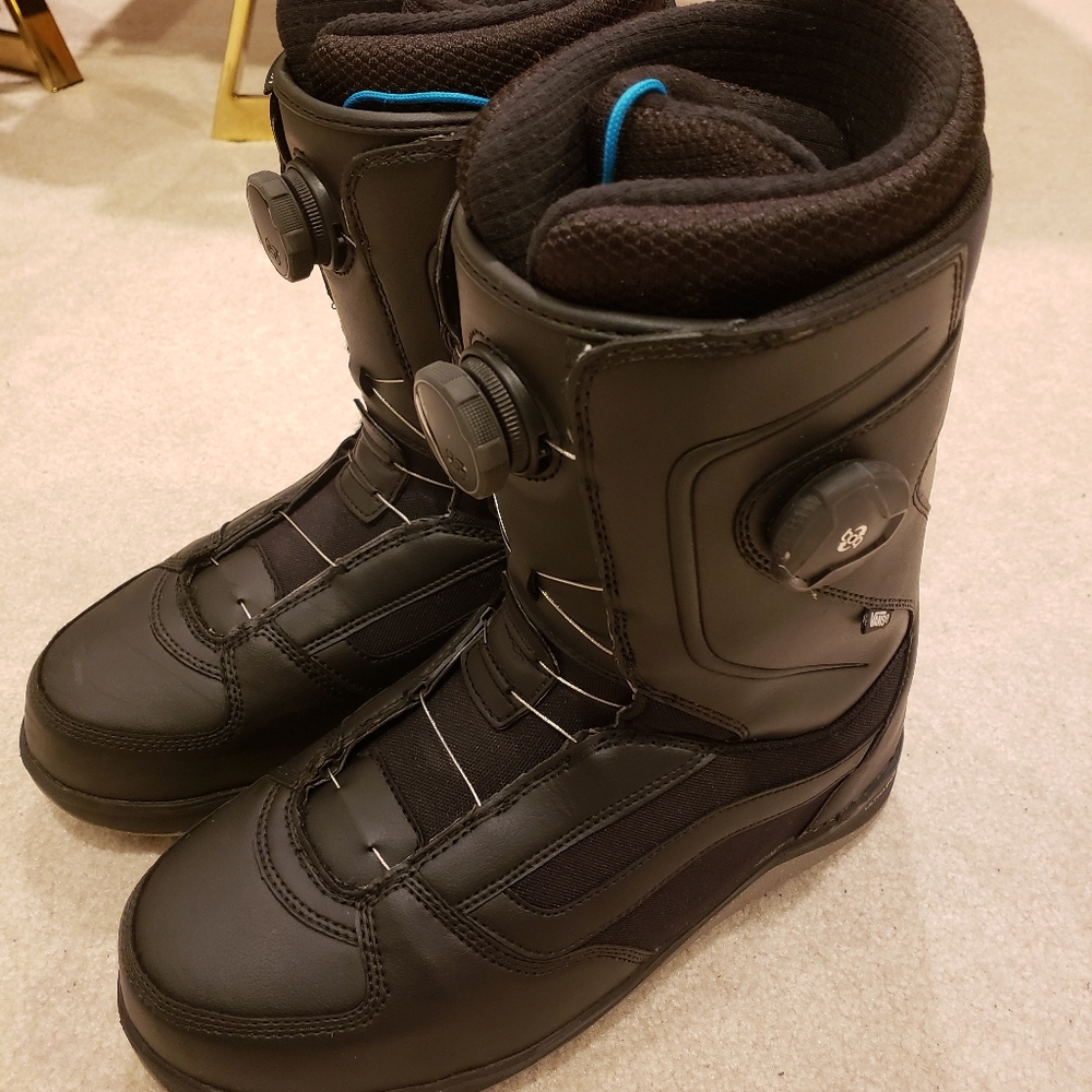 Vans Aura Snowboarding Boots size11